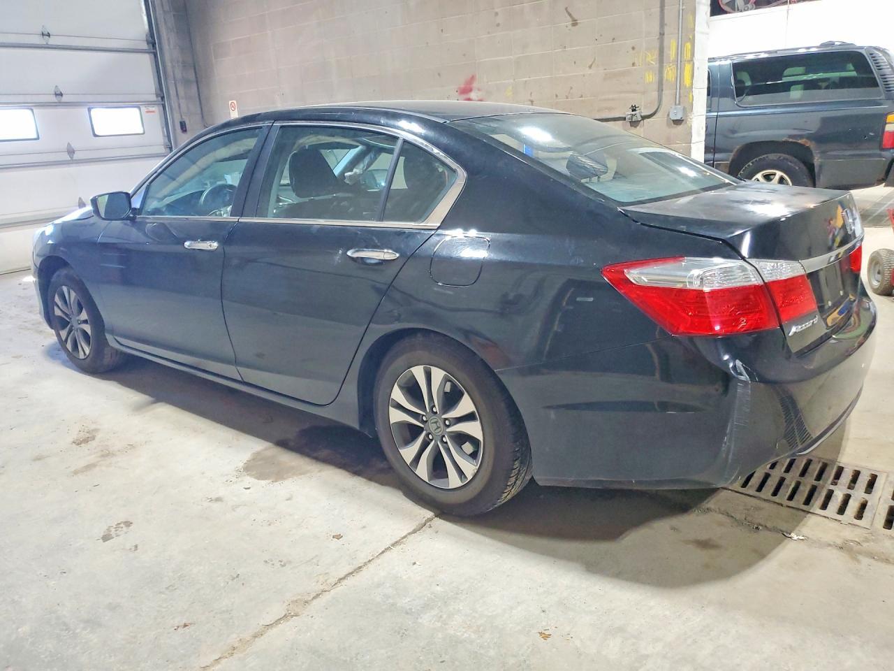 2015 Honda Accord Lx - Фото 2