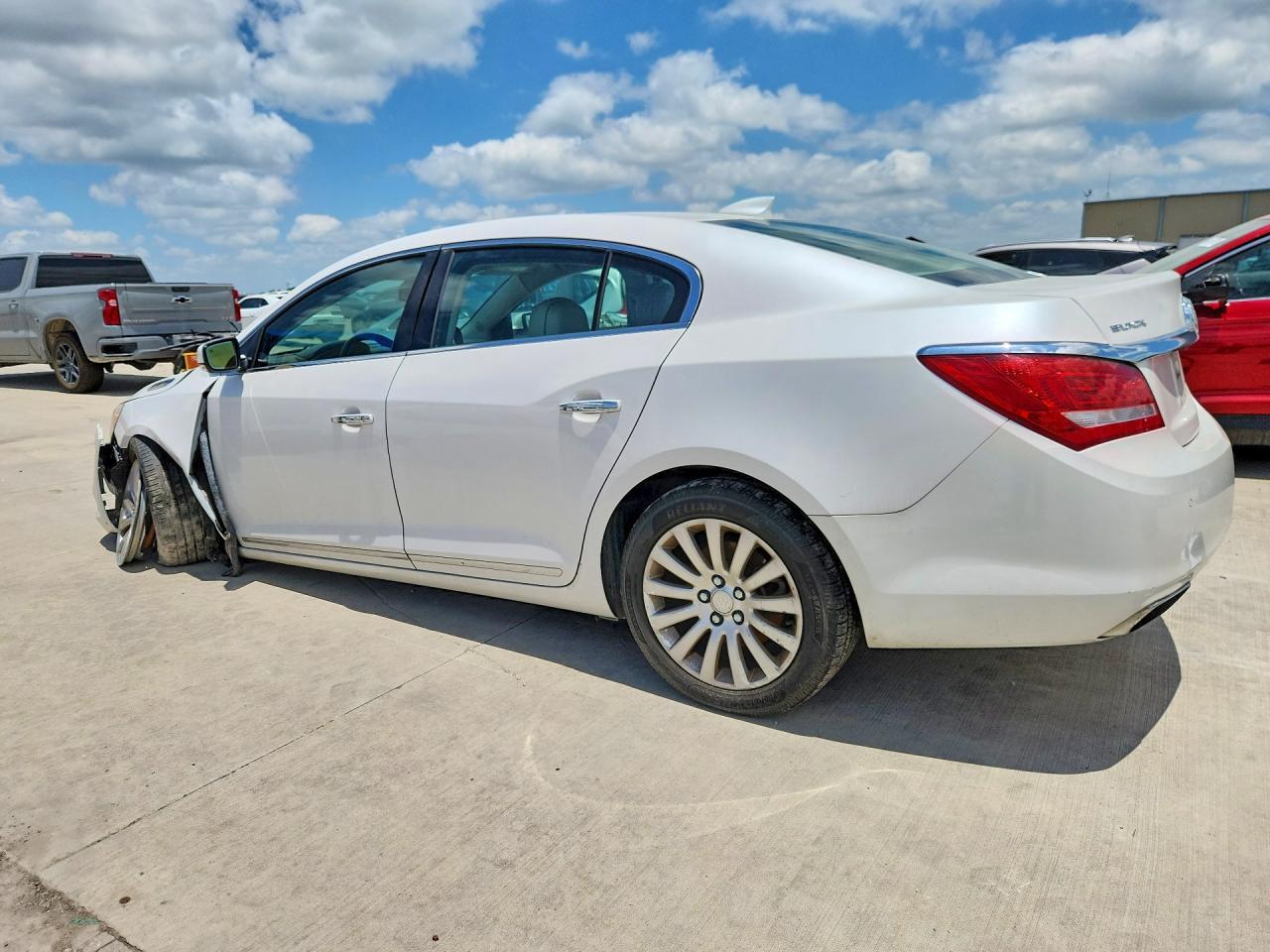 2015 Buick Lacrosse - Image 2