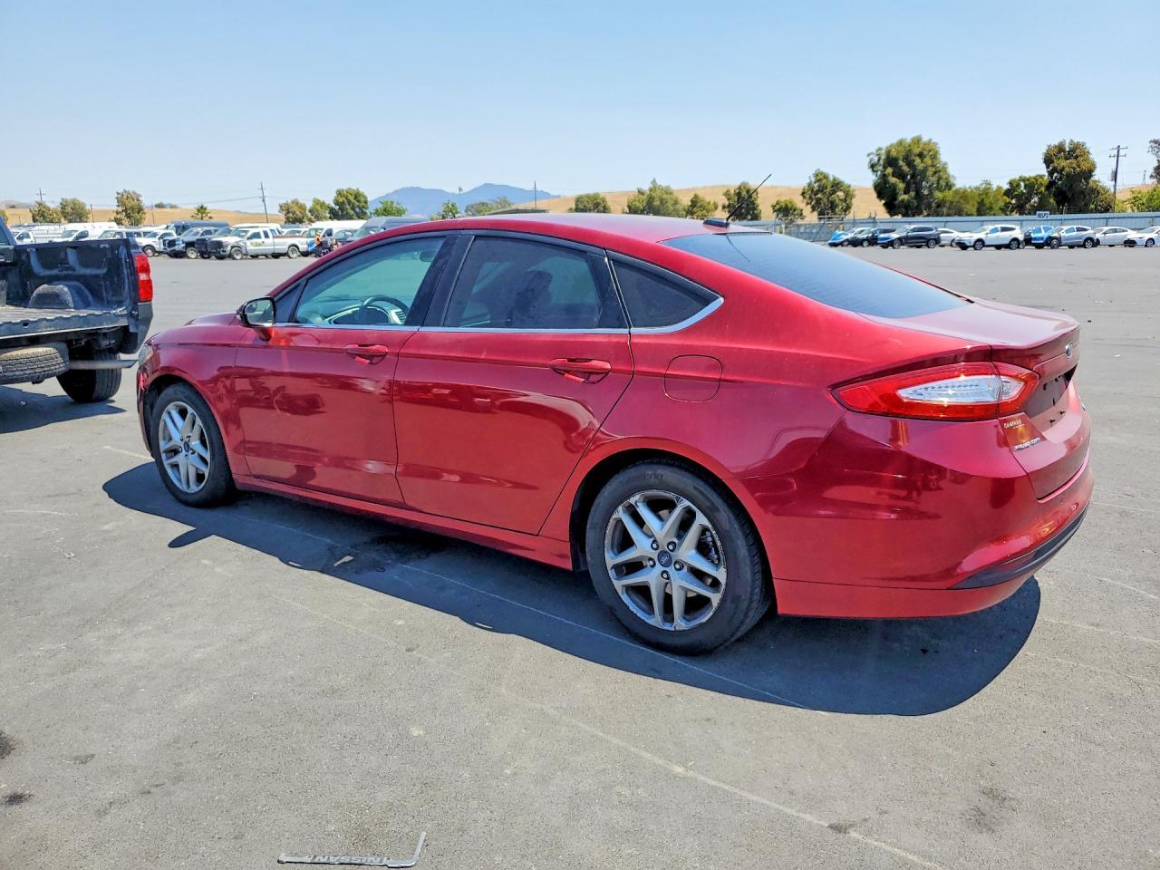 2016 Ford Fusion Se - Фото 2