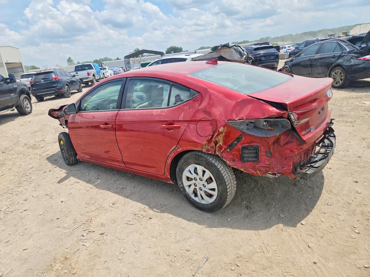 2018 Hyundai Elantra Se - Фото 2