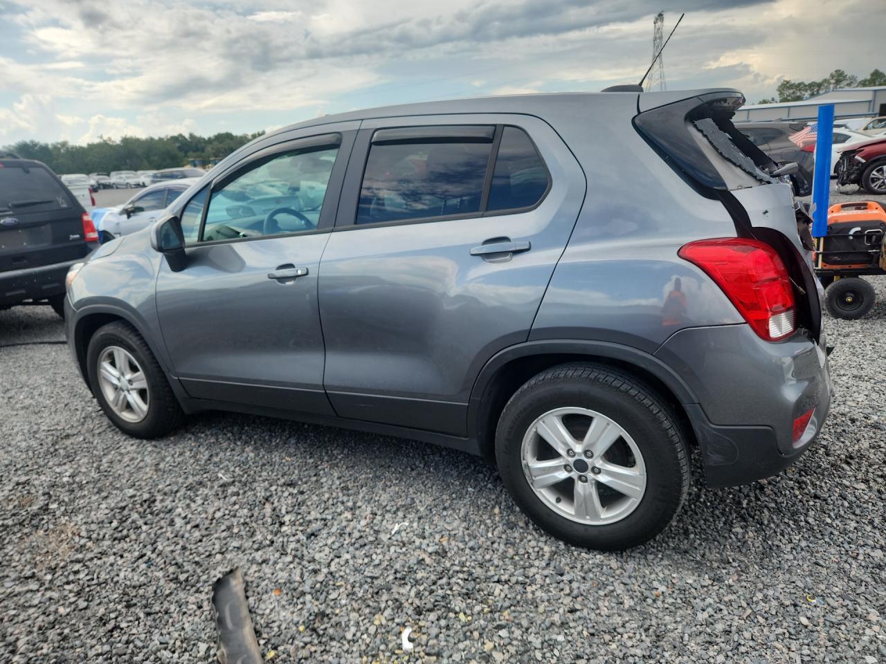 2020 Chevrolet Trax Ls - Image 2