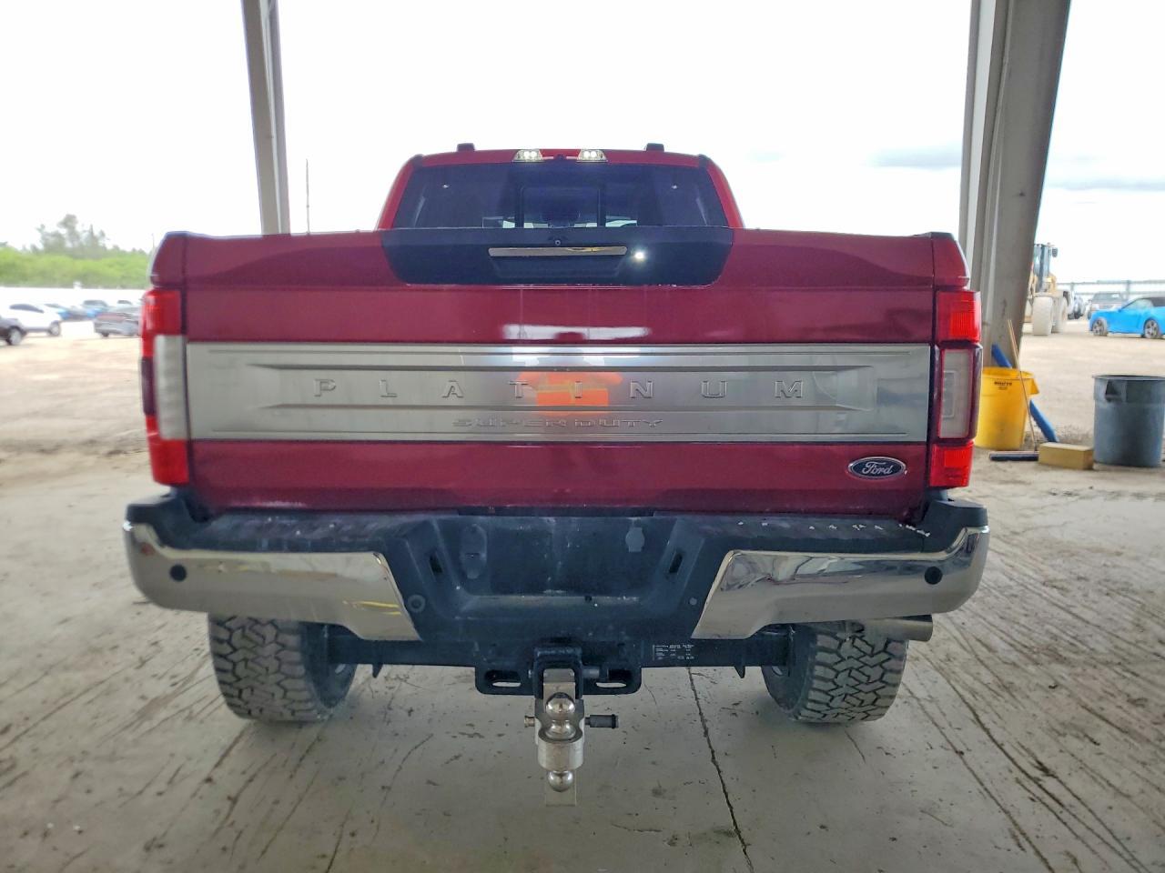 2022 Ford F350 Super Duty - Фото 6