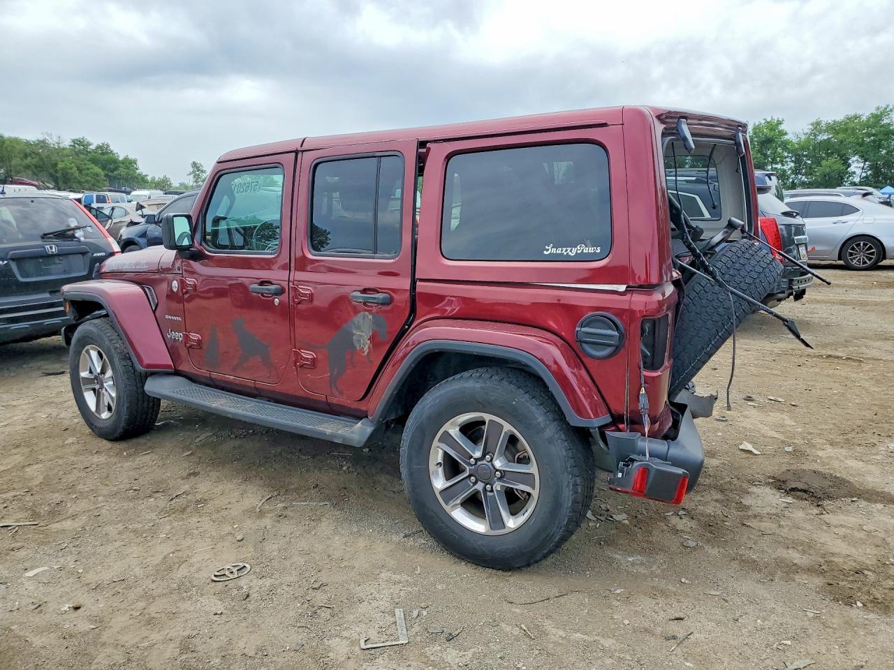 2021 Jeep Wrangler Unlimited Sahara - Фото 2