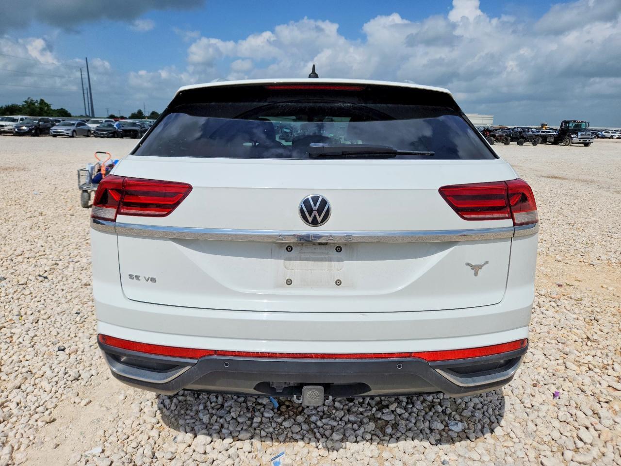 2022 Volkswagen Atlas Cross Sport Se - Фото 6