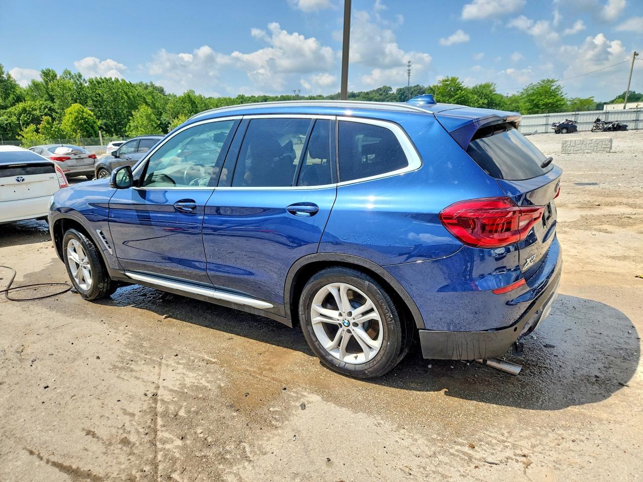 2021 BMW X3 xDrive30I - Image 2