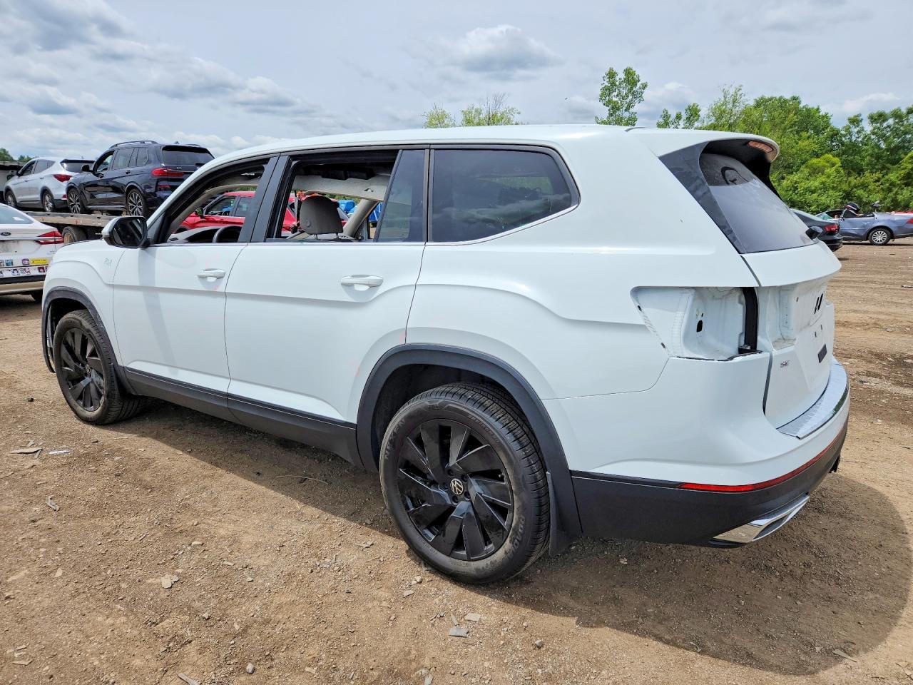 2024 Volkswagen Atlas Se - Фото 2