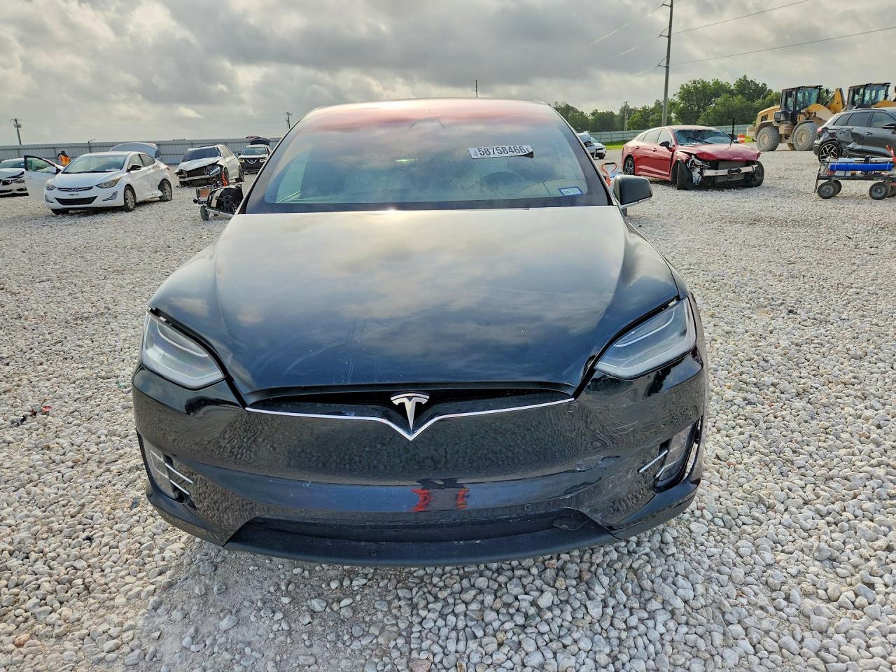 2018 Tesla Model X - Фото 5