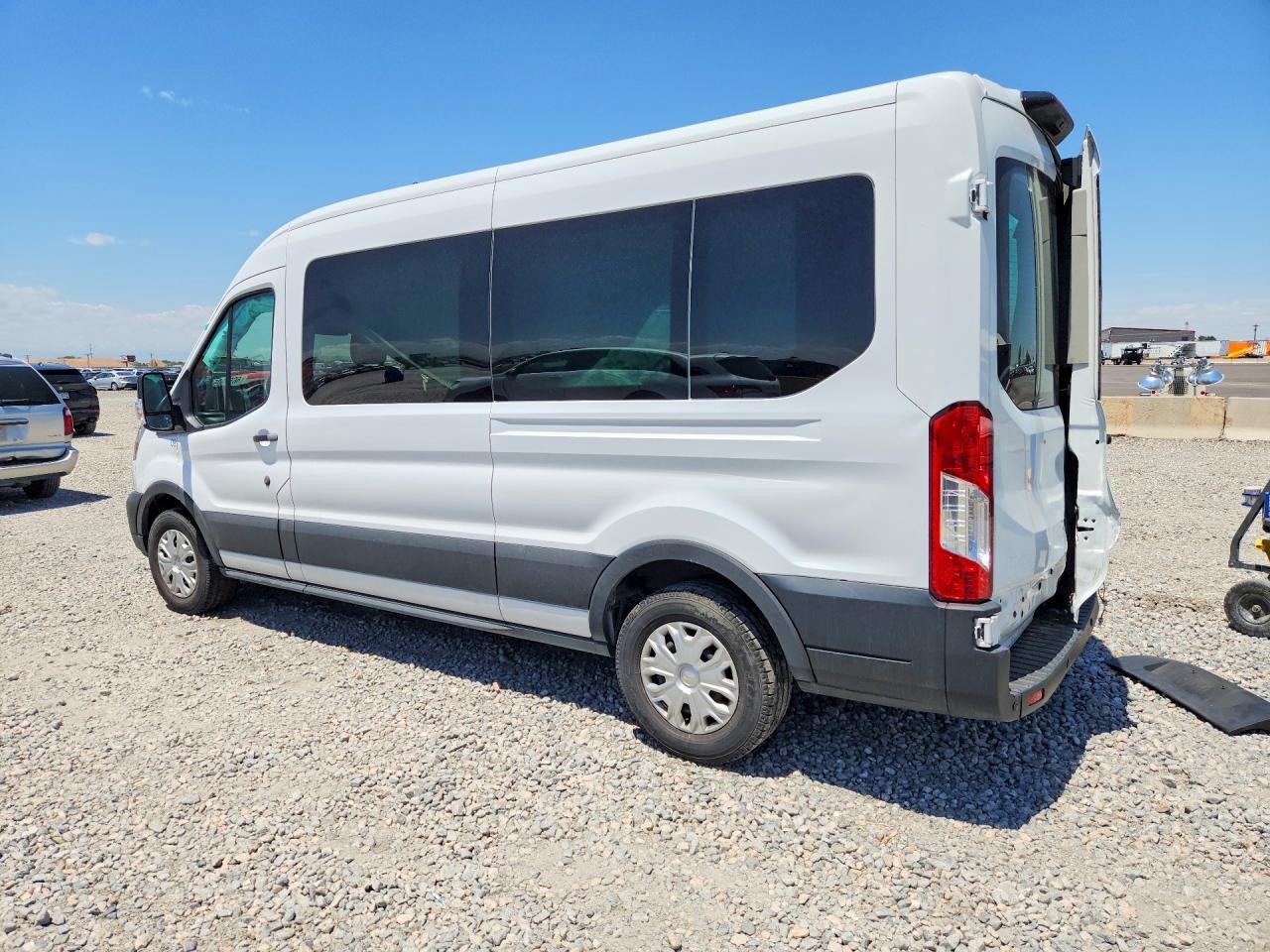 2023 Ford Transit T-350 Delivery Van - Фото 2