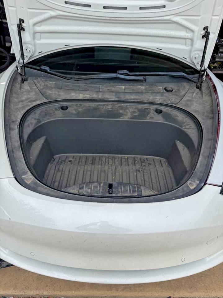 2021 Tesla Model 3 - Image 7