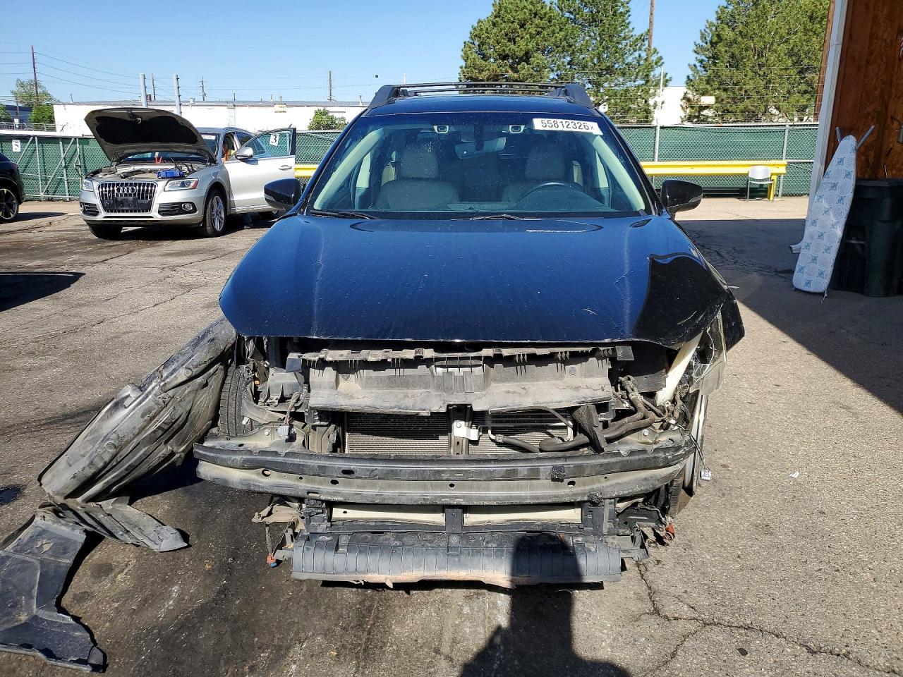 2018 Subaru Outback 3.6R Limited - Image 5