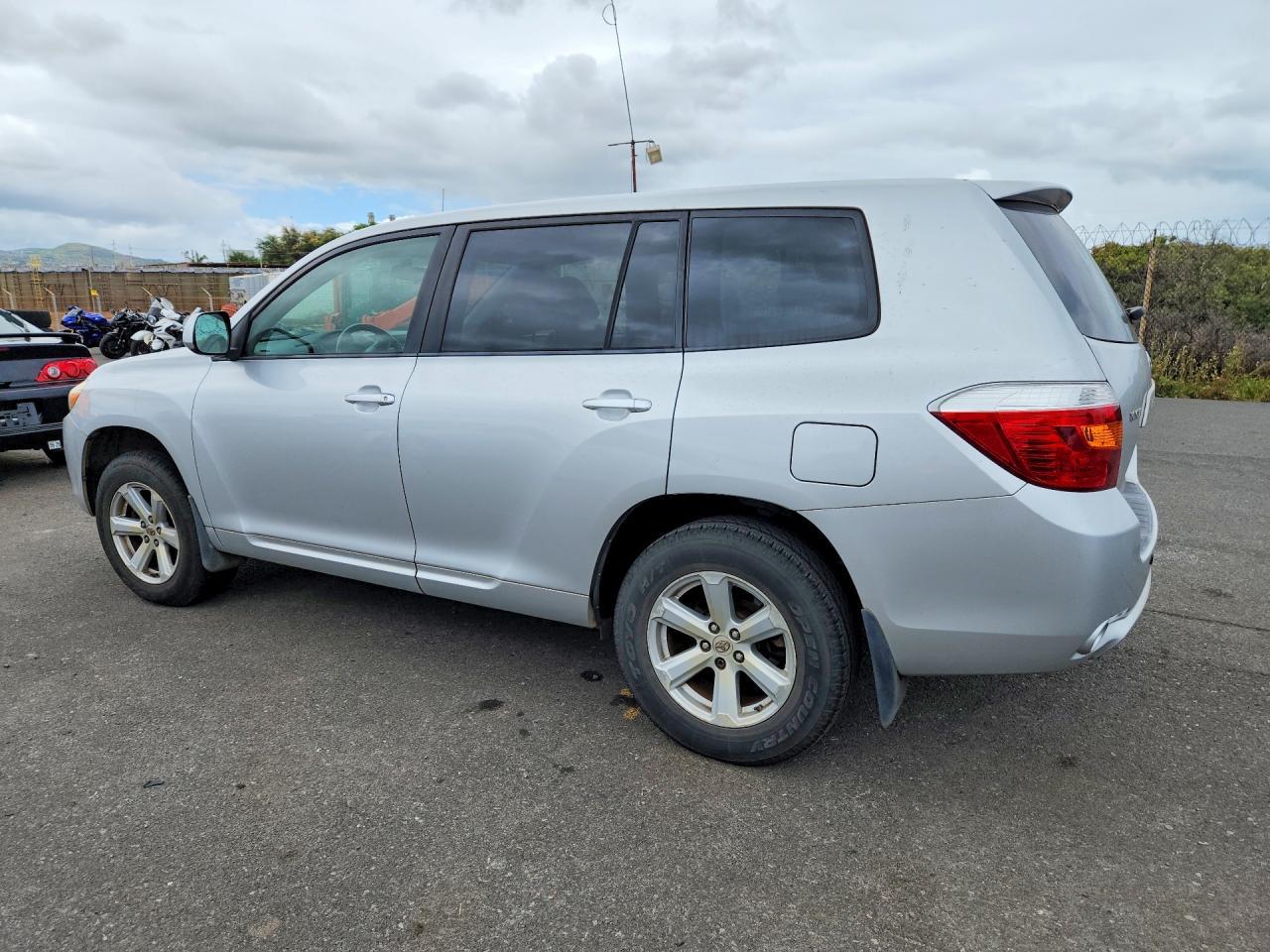 2008 Toyota Highlander Base - Image 2
