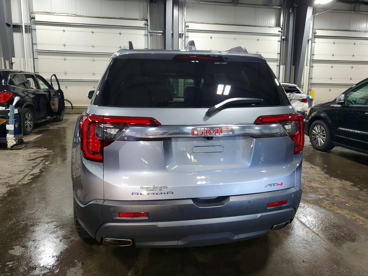 2022 GMC Acadia At4 - Image 6