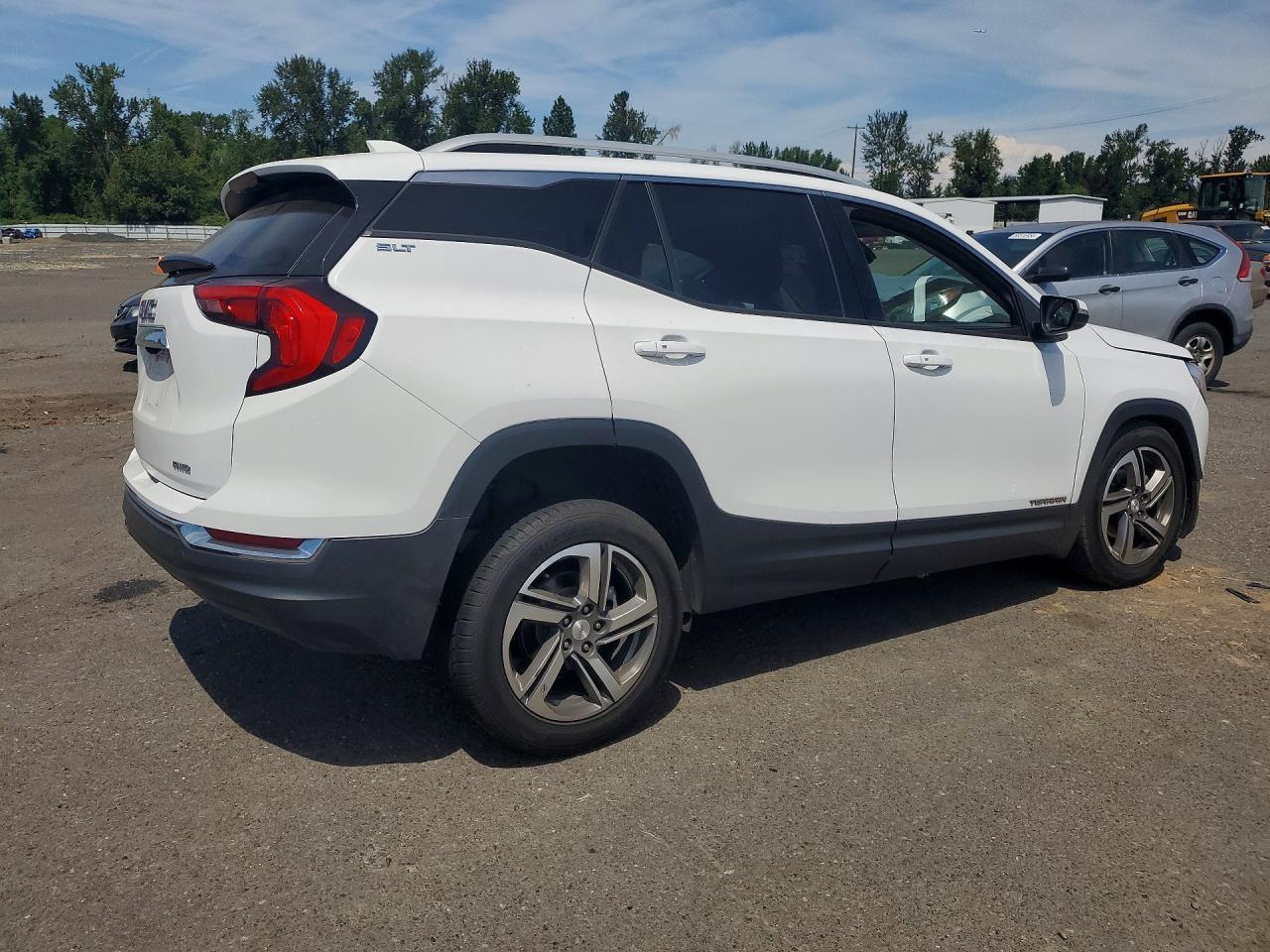 2021 GMC Terrain Slt - Image 3