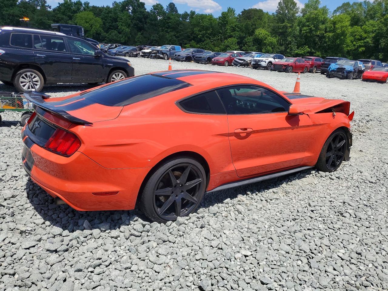 2016 Ford Mustang - Фото 3