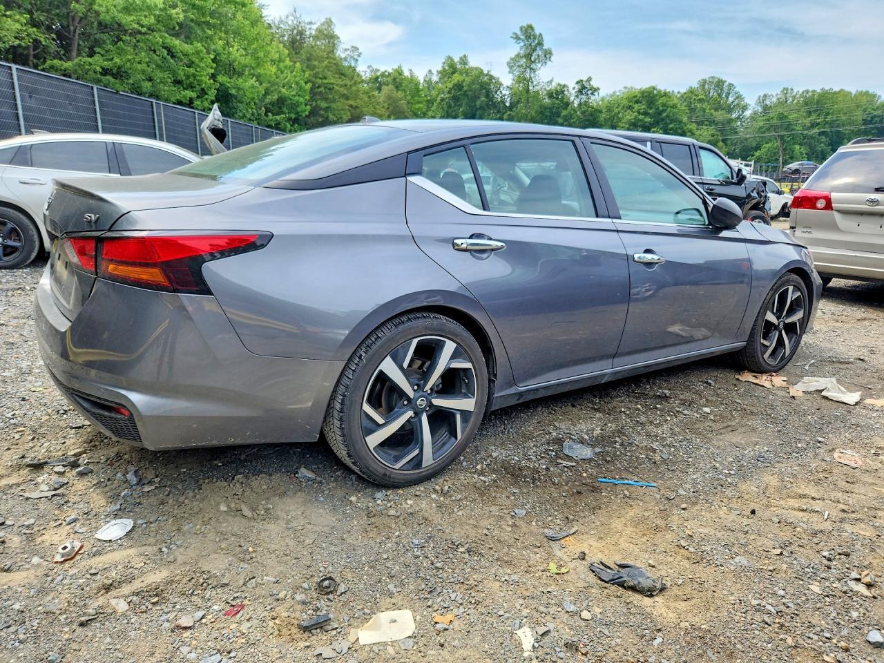 2024 Nissan Altima Sv - Image 3