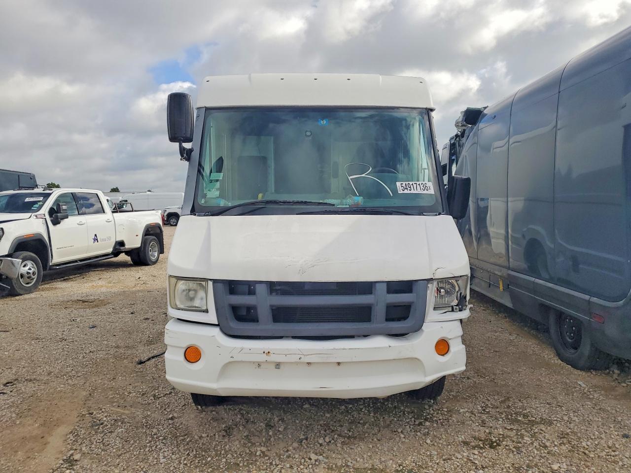 2012 Isuzu Npr - Фото 5