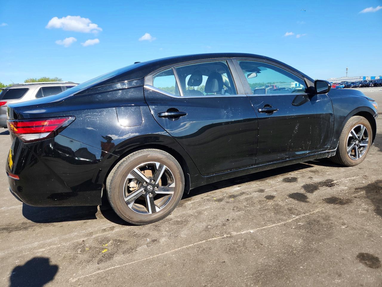 2025 Nissan Sentra Sv - Фото 3