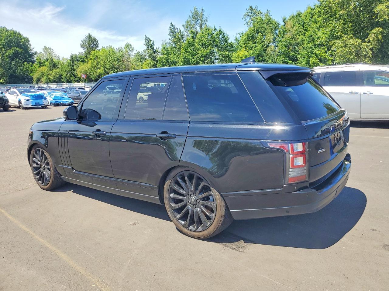 2017 Land Rover Range Rover Supercharged - Фото 2
