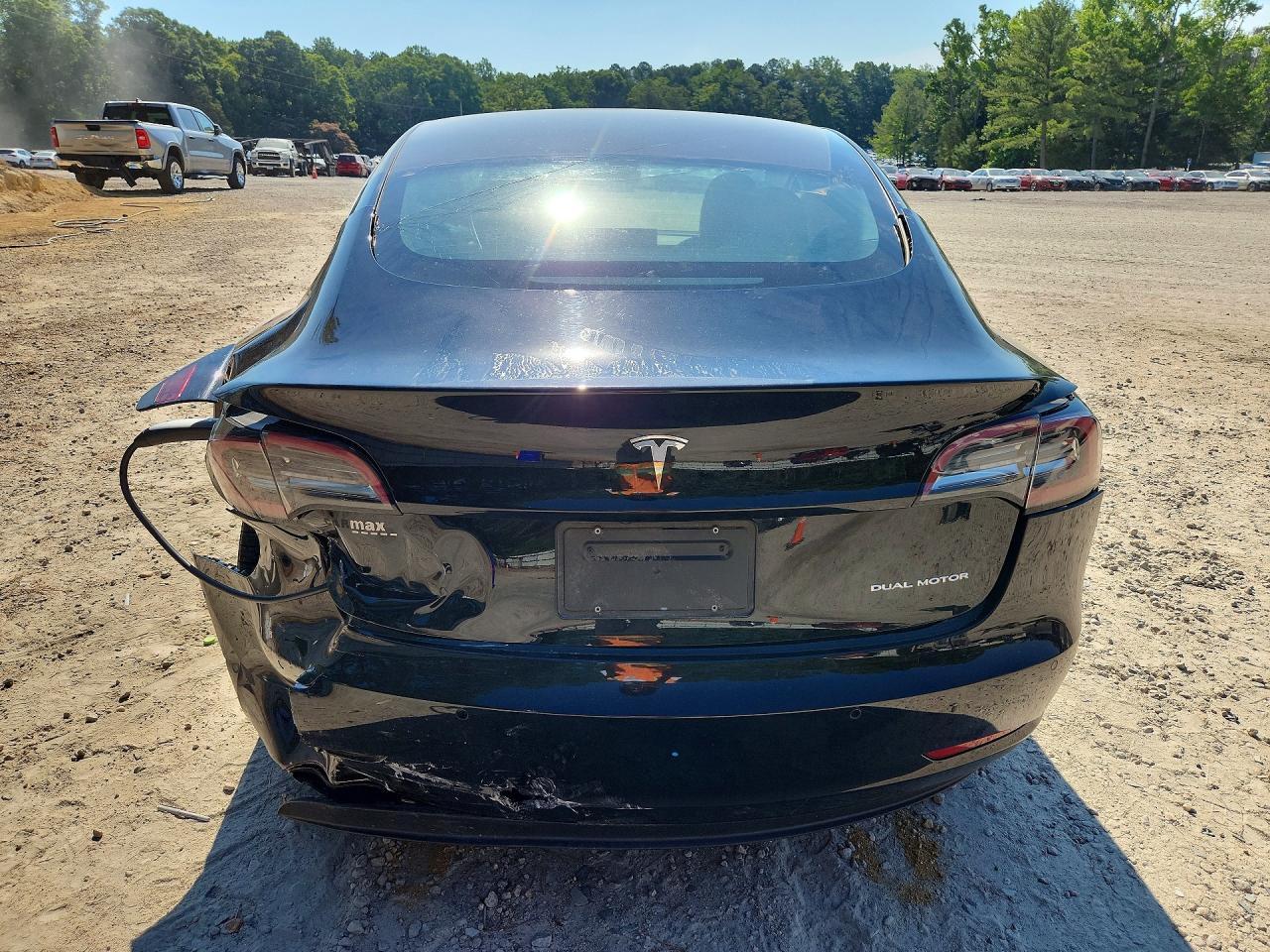 2021 Tesla Model 3 - Фото 6