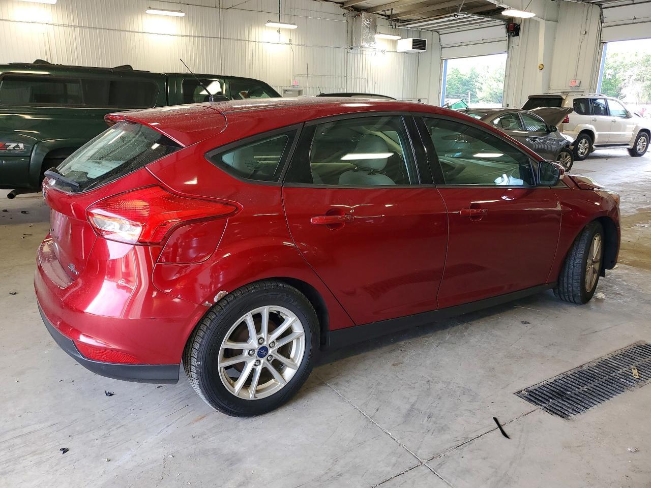 2016 Ford Focus Se - Image 3