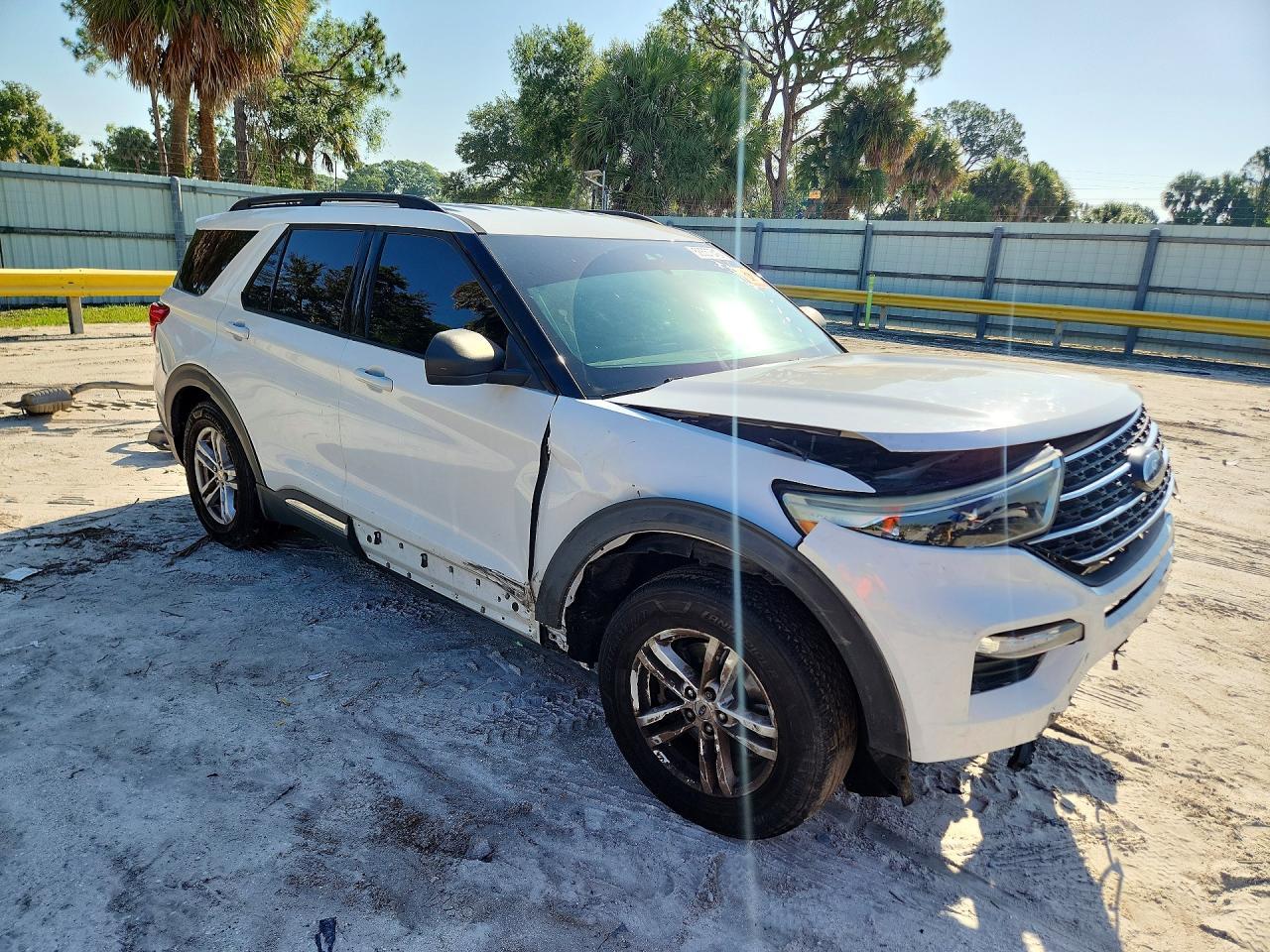 2020 Ford Explorer Xlt - Фото 4