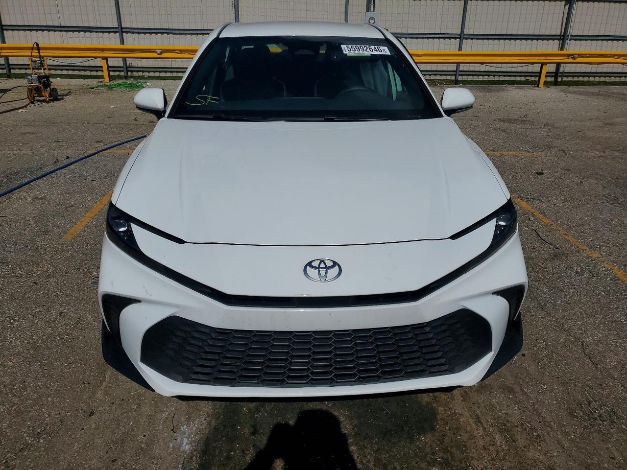 2025 Toyota Camry Se - Фото 5