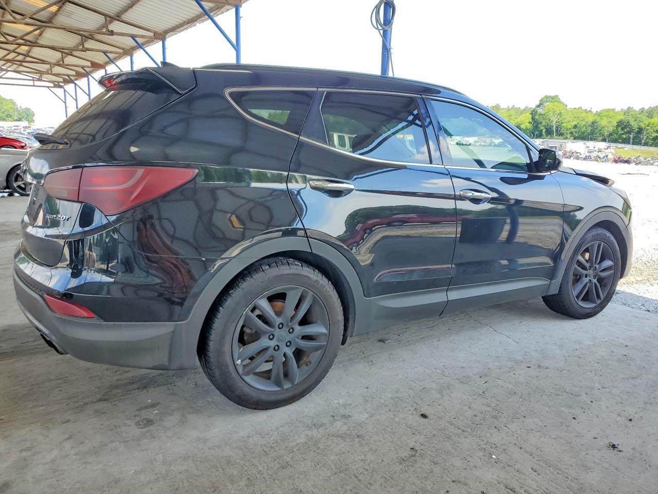 2013 Hyundai Santa Fe Sport 2.0T - Image 3