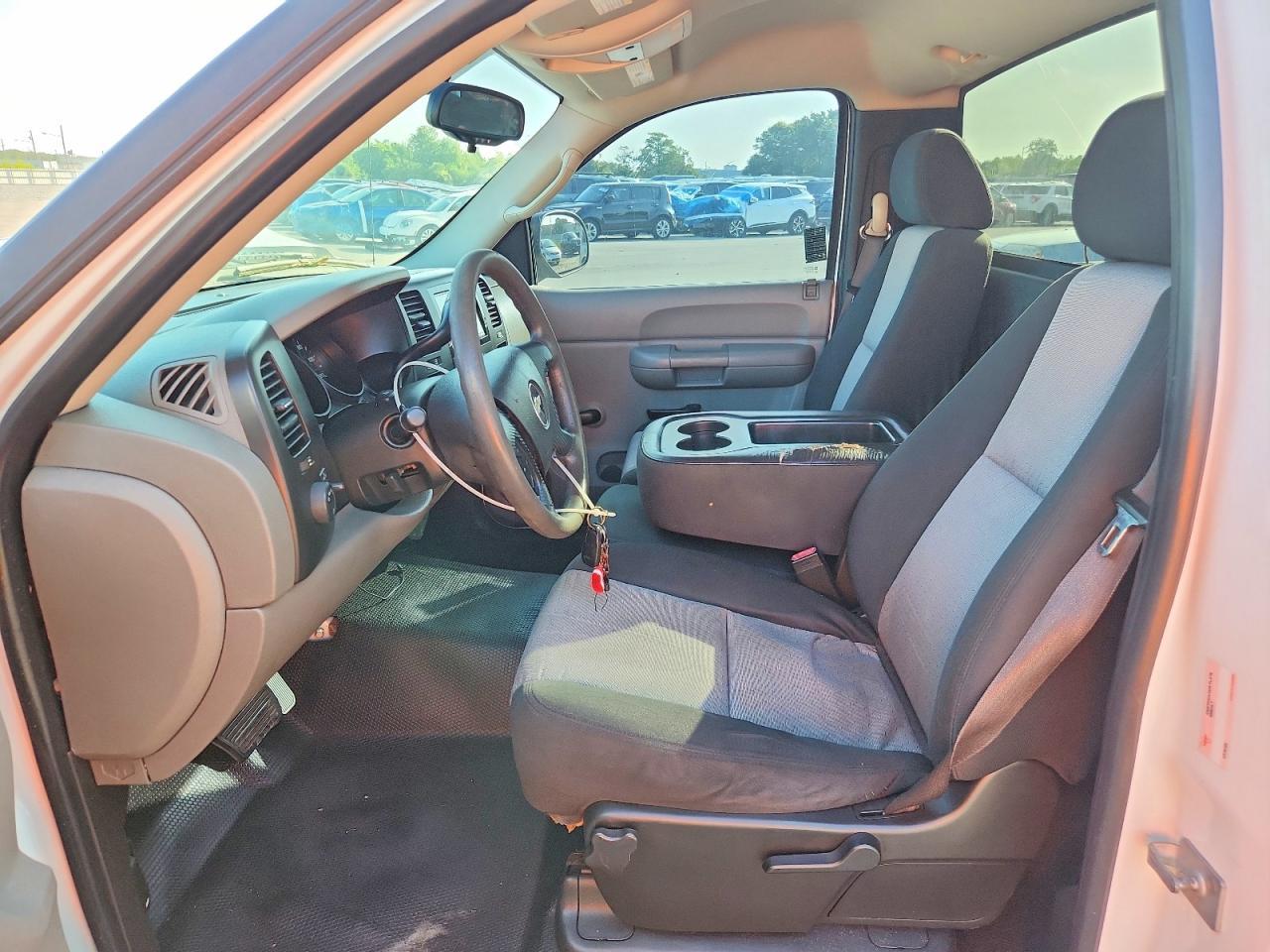 2008 Chevrolet Silverado C1500 - Фото 7