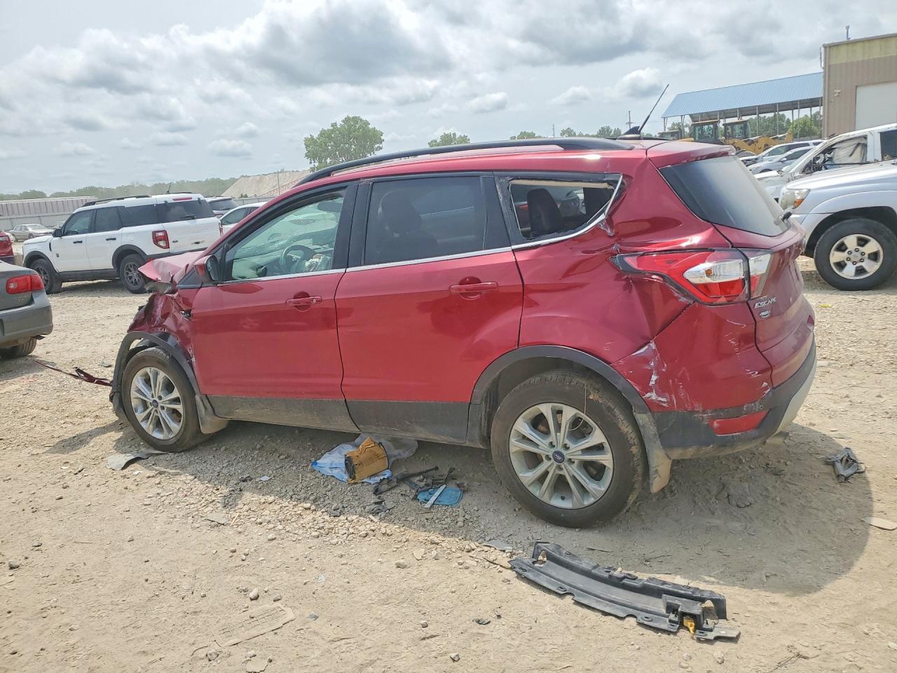 2018 Ford Escape Sel - Фото 2