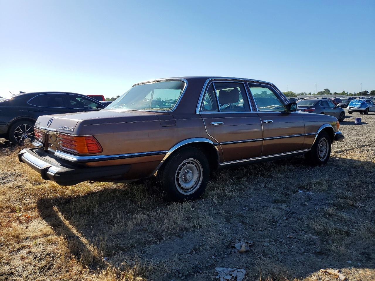 1979 Mercedes-Benz 300 Sd - Image 3