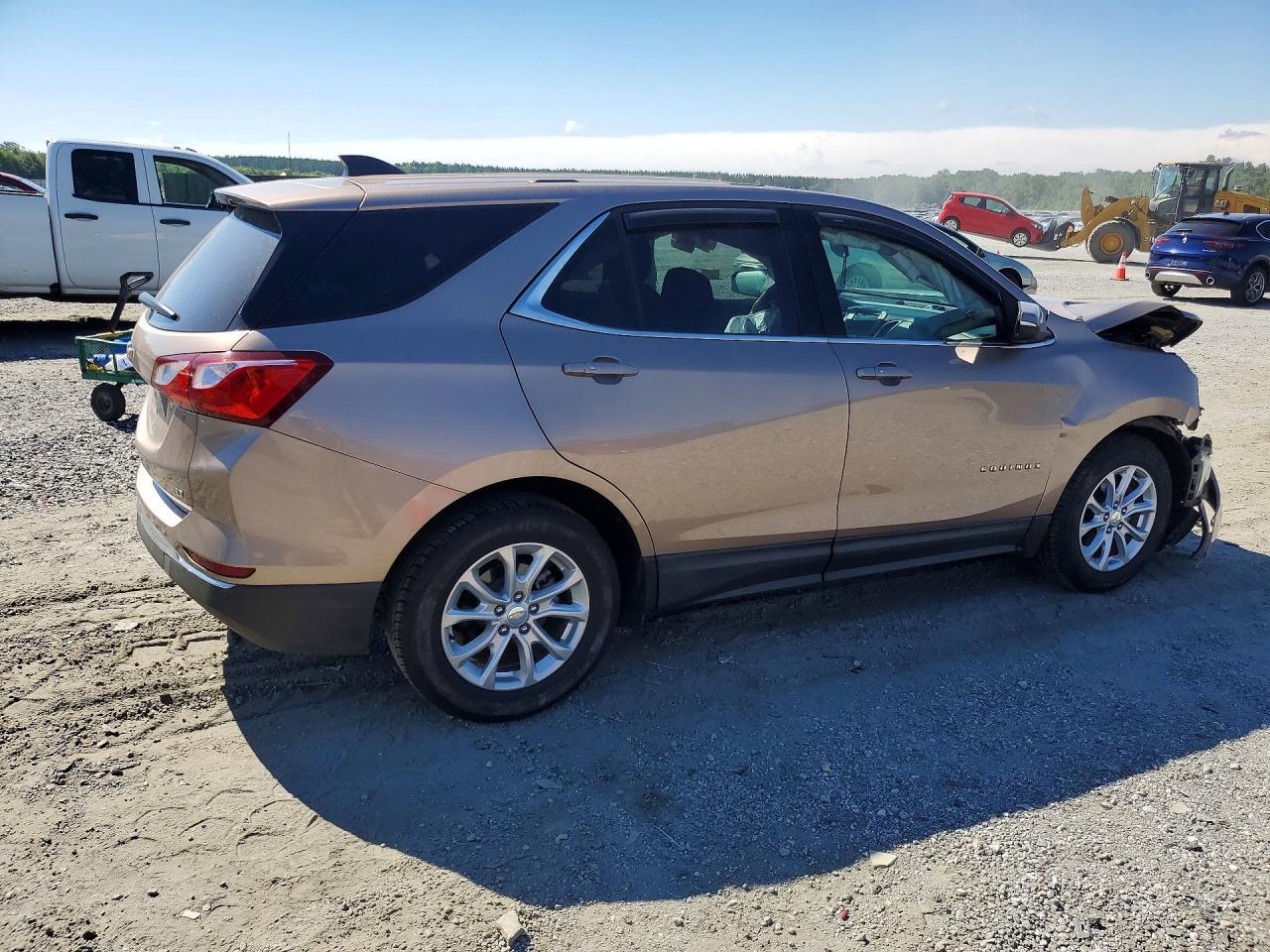 2019 Chevrolet Equinox Lt - Image 3