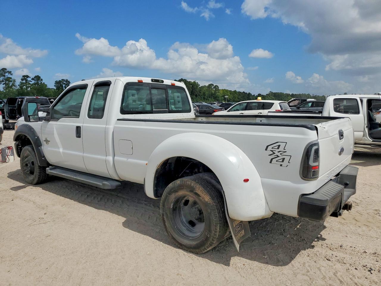 2013 Ford F350 Super Duty - Image 2