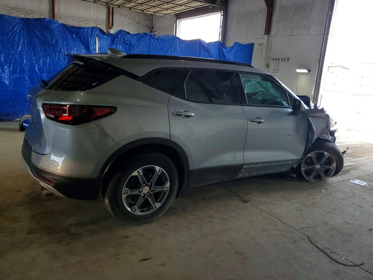2023 Chevrolet Blazer 2Lt - Фото 3