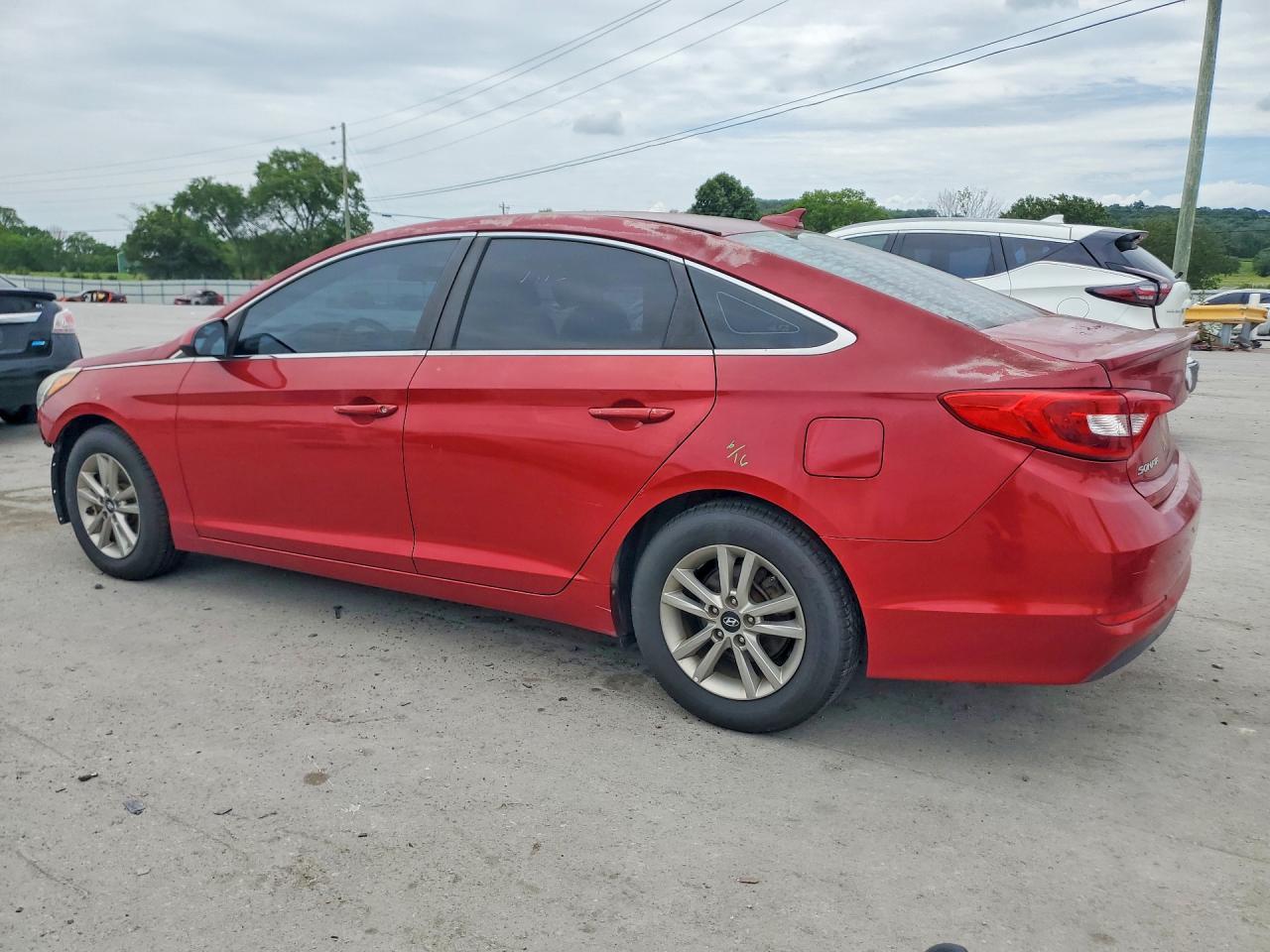 2017 Hyundai Sonata Se - Фото 2