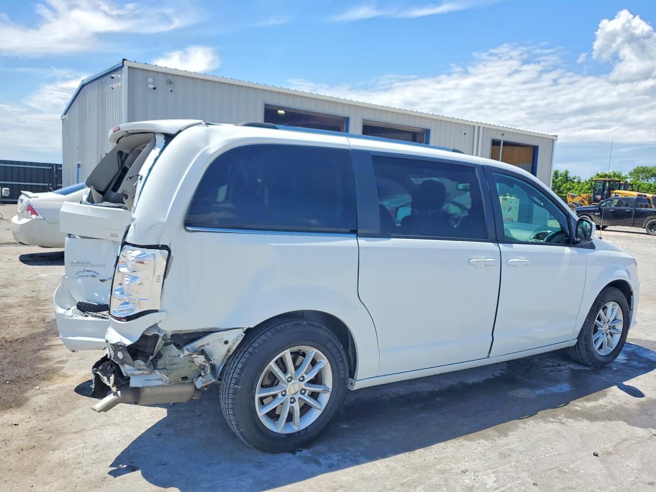 2019 Dodge Grand Caravan Sxt - Фото 3