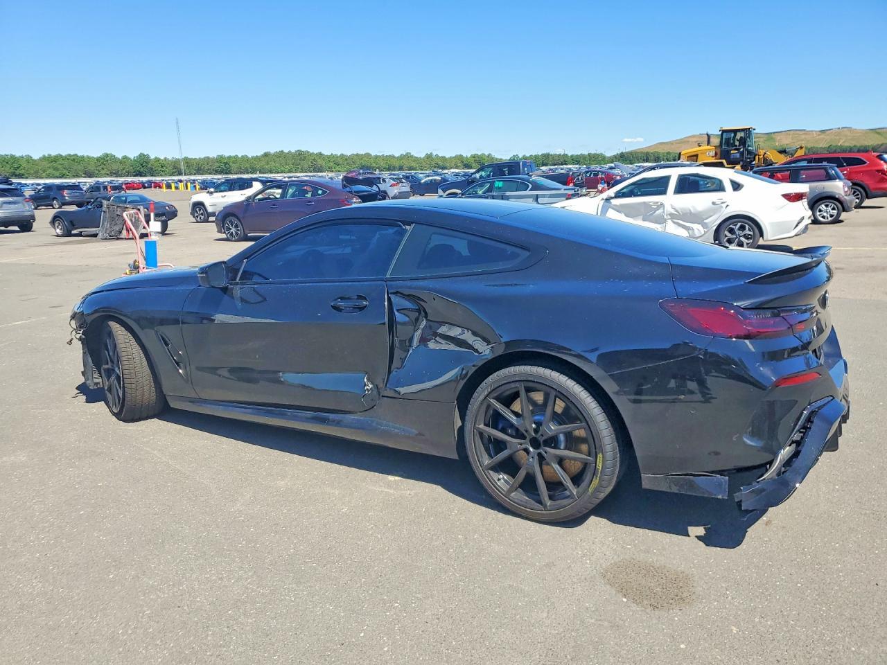2019 BMW M850Xi - Фото 2