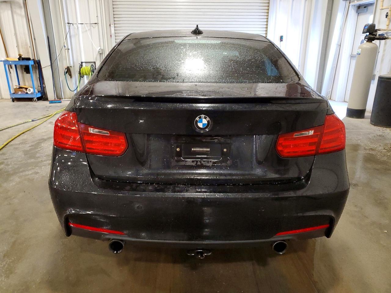 2013 BMW 335 Xi - Фото 6