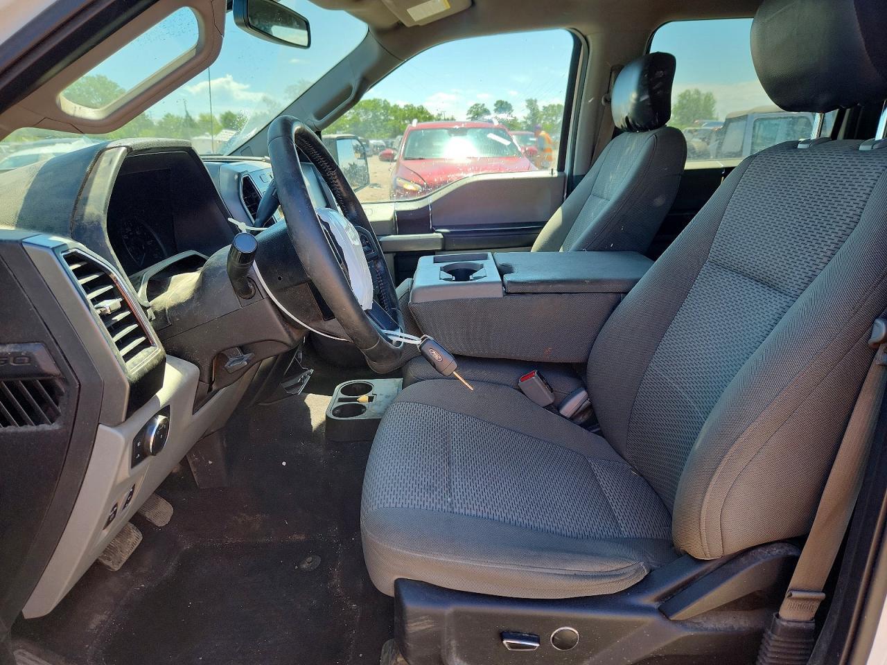 2017 Ford F150 Supercrew - Image 7