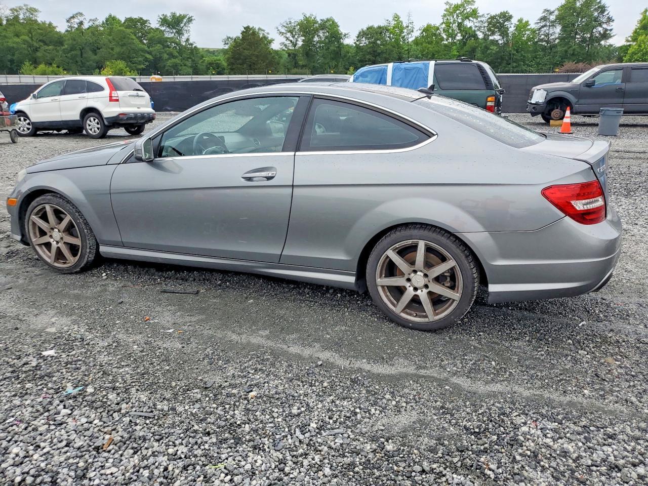 2013 Mercedes-Benz C 250 - Фото 2