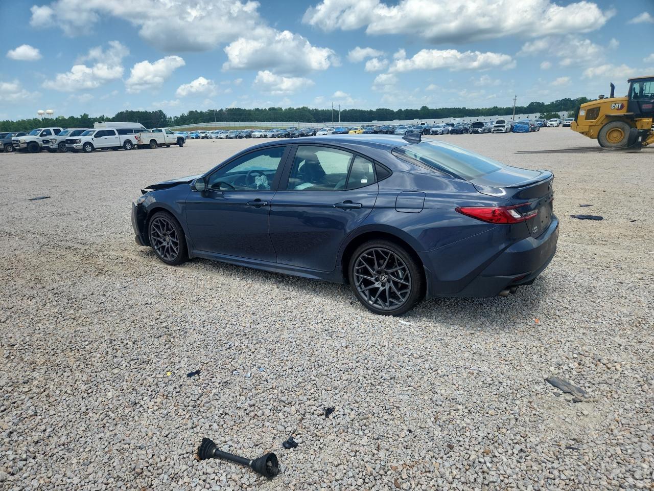 2026 Toyota Camry Se - Image 2