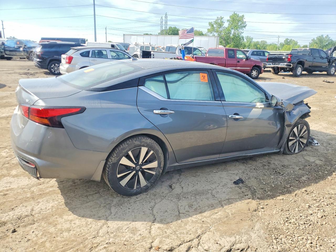 2019 Nissan Altima Sl - Фото 3