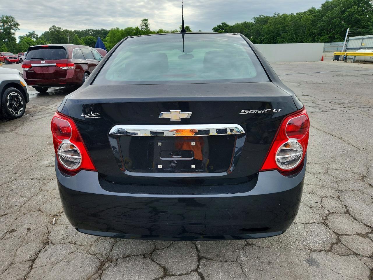 2013 Chevrolet Sonic Lt - Фото 6