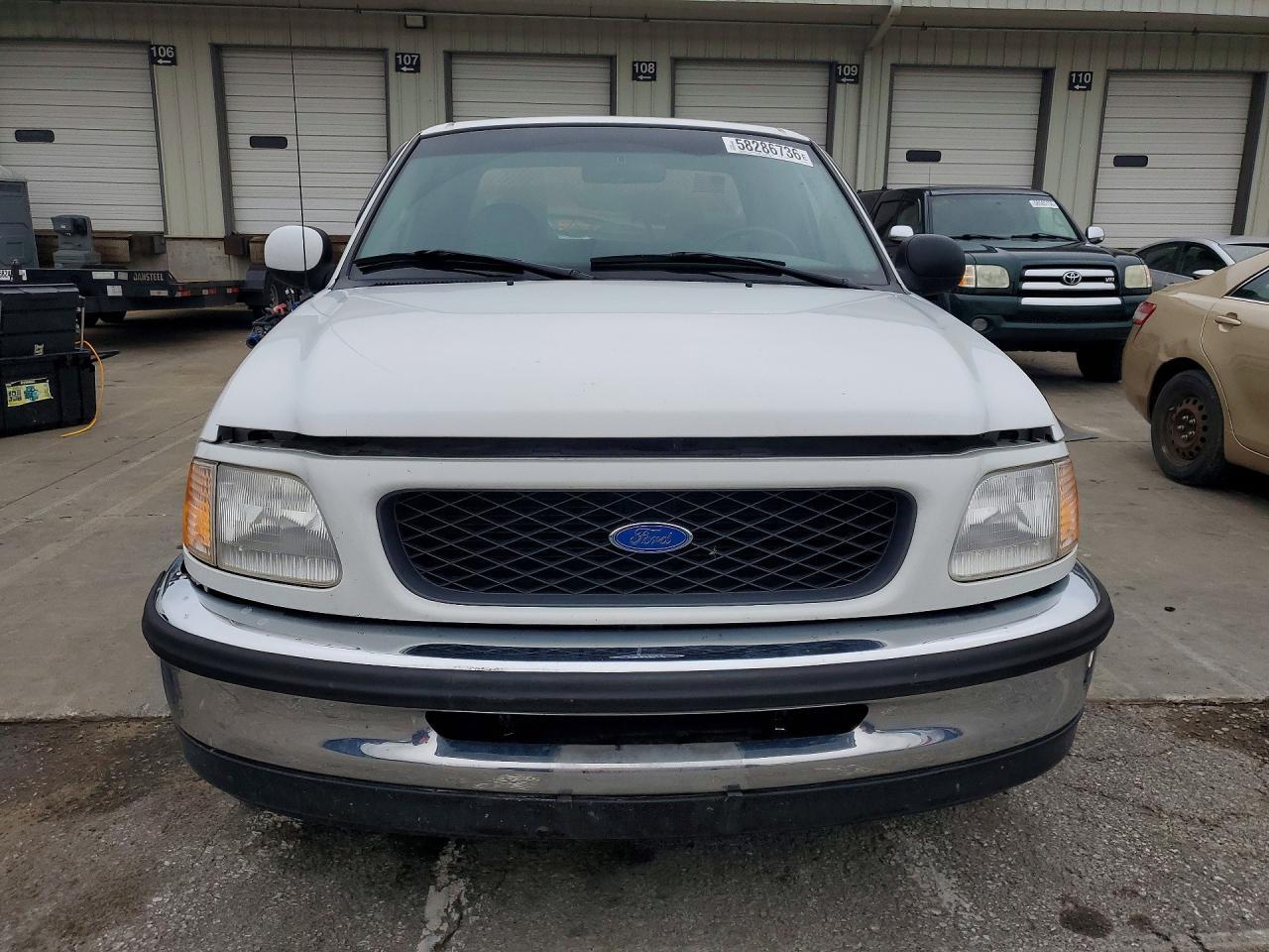 1997 Ford F150 - Фото 5