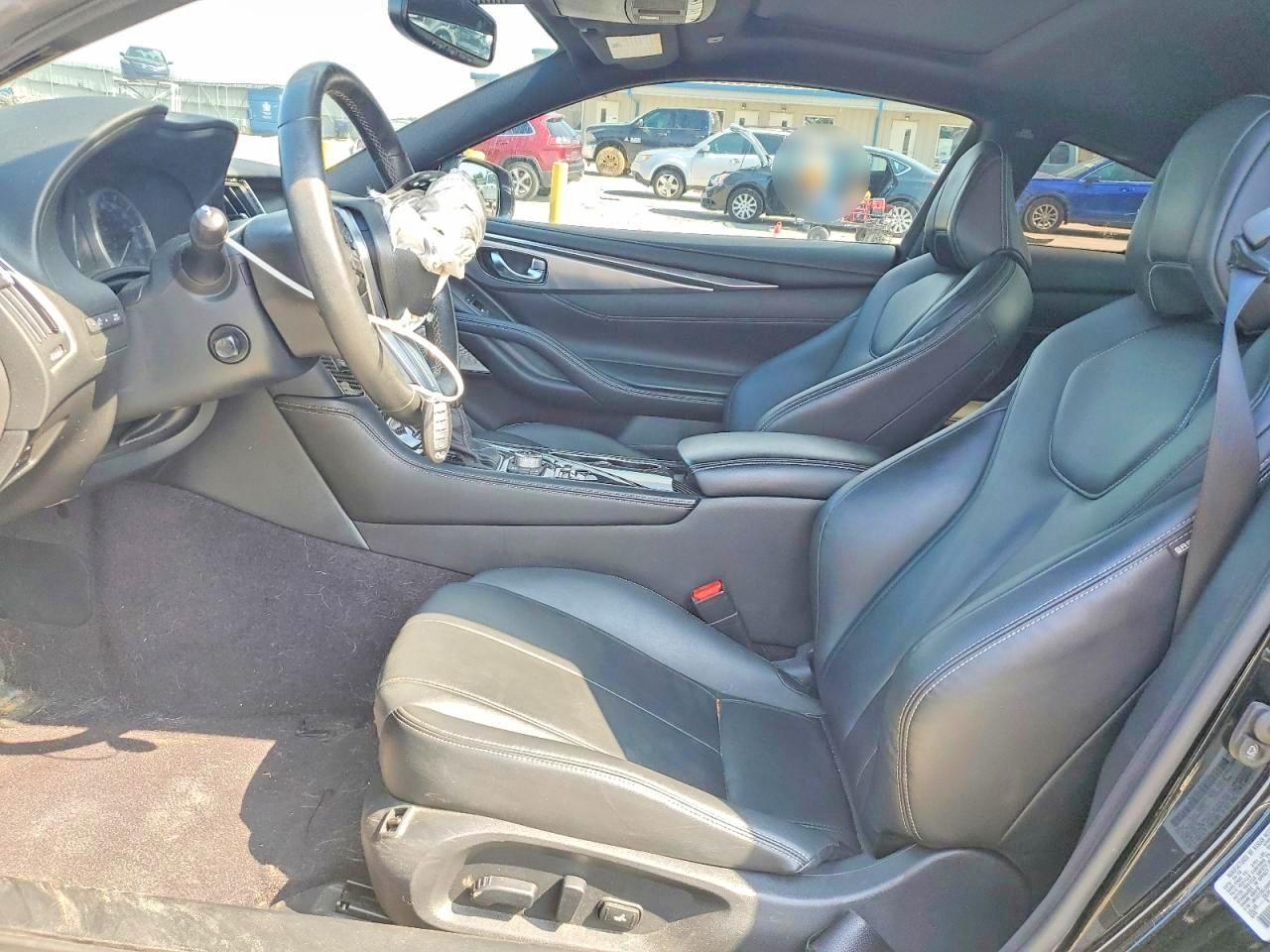 2019 Infiniti Q60 3.0T Luxe - Фото 7