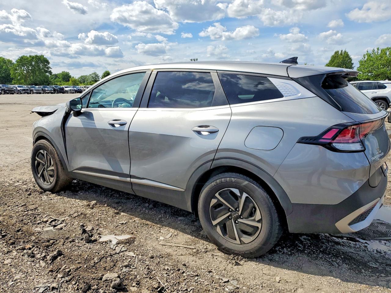 2023 Kia Sportage Lx - Фото 2