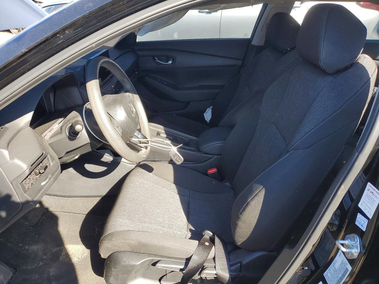2025 Honda Accord Lx - Image 7
