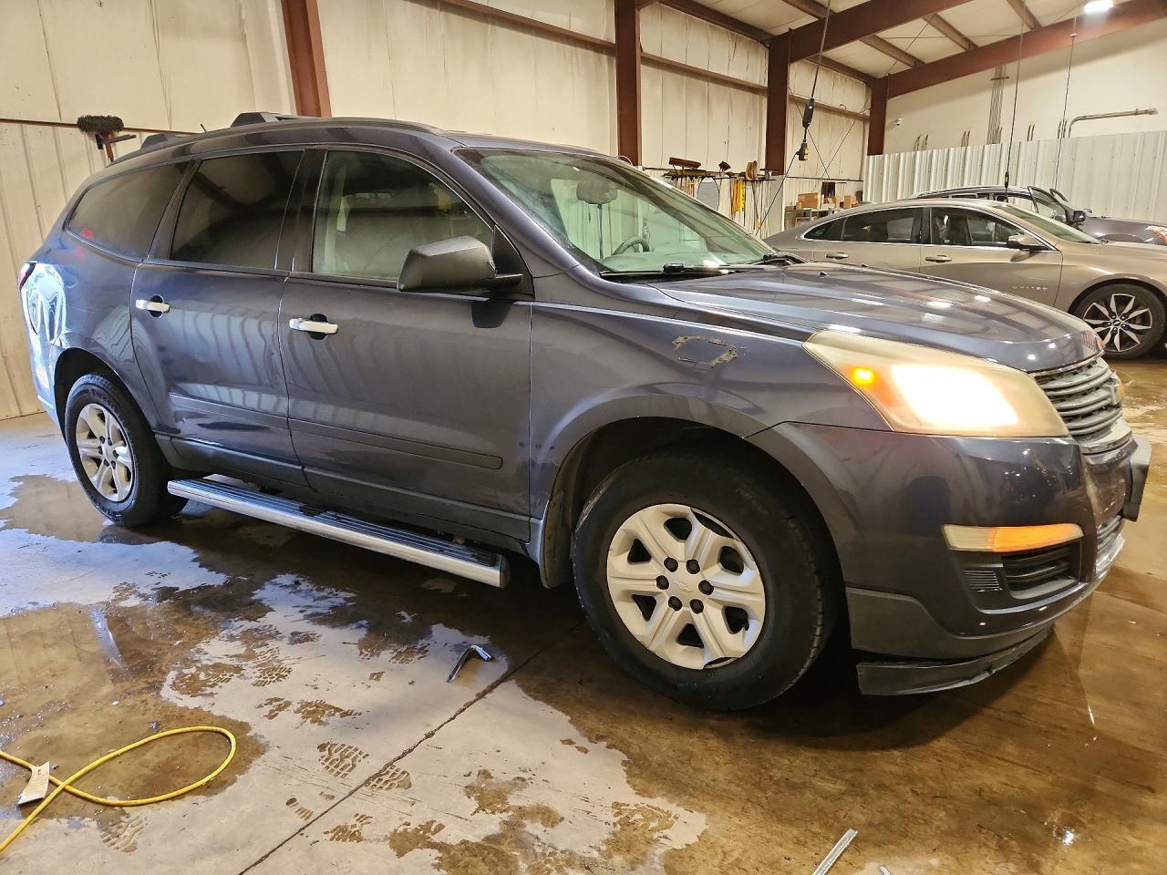 2013 Chevrolet Traverse Ls - Фото 4