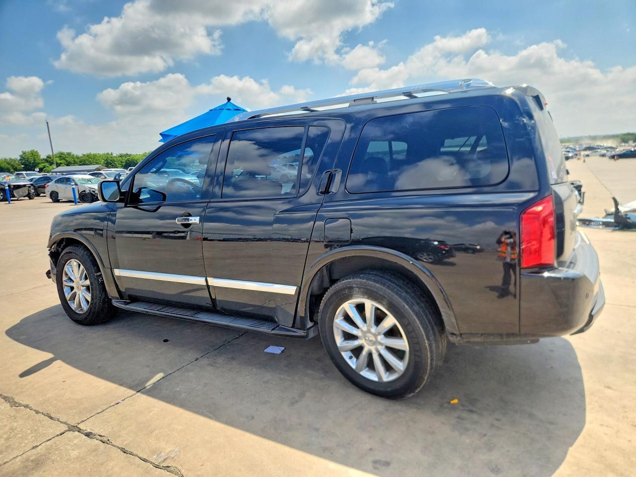 2010 Infiniti Qx56 Base - Фото 2