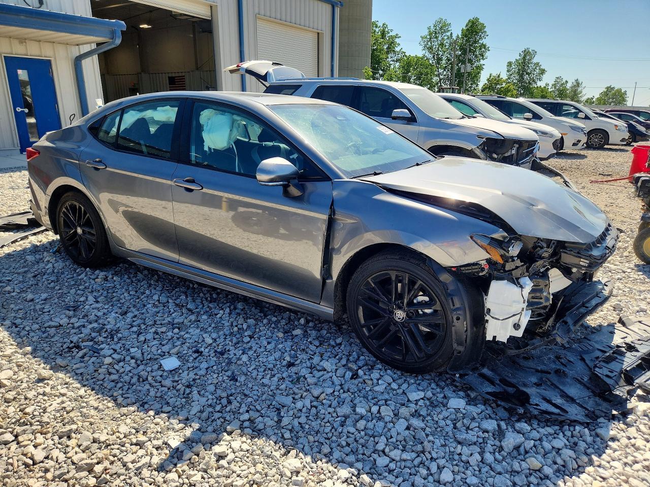 2026 Toyota Camry Se - Фото 4