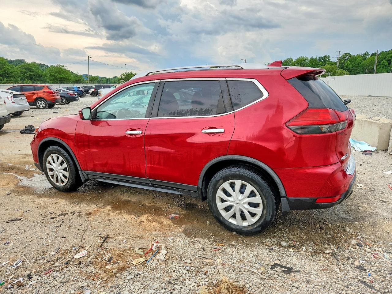 2017 Nissan Rogue S - Image 2